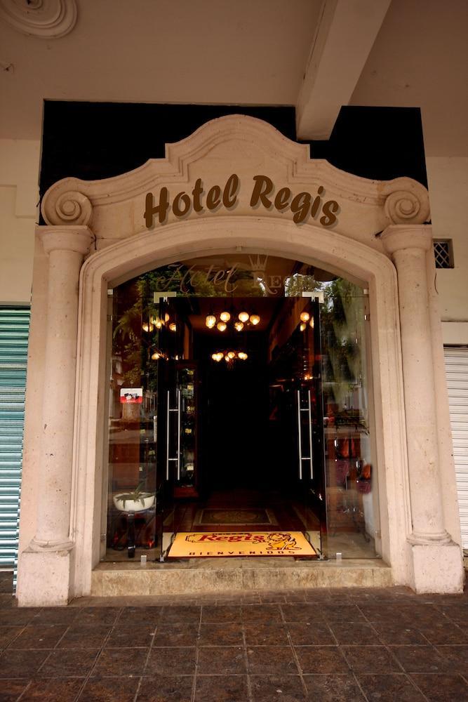 Hotel Regis Uruapan  Bagian luar foto